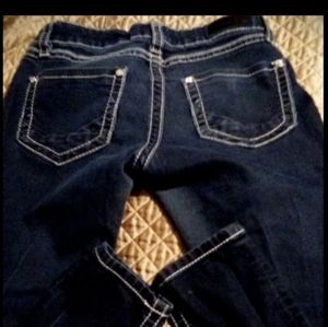 Daytrip jeans from The Buckle. Like new